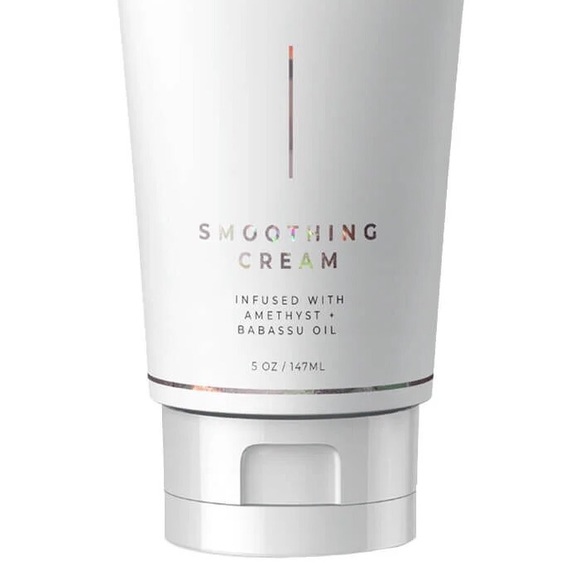 AIIR Smoothing Cream - Picture 3 of 3